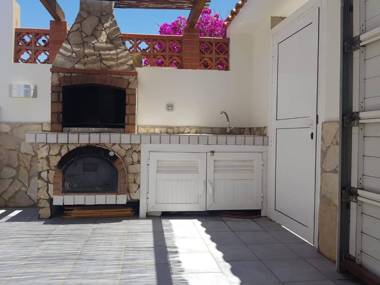 Apartment With Private Pool And Close To The Beach