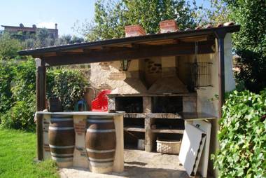 3 bedrooms house with terrace and wifi at Sotoserrano