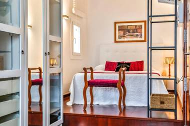 Ghat Apartments Montroig