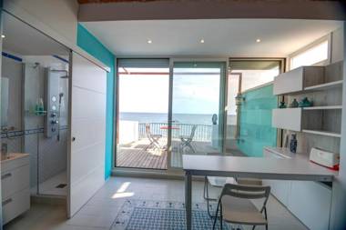 Blue Sea Front by Hello Homes Sitges