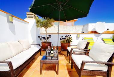 BENITO incredible large roof terrace