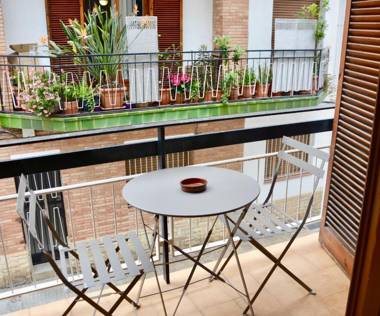 CERVANTES cosy apartment