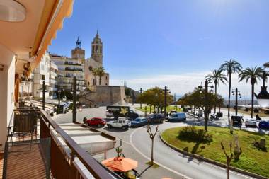 SOLEIL beach front apartment