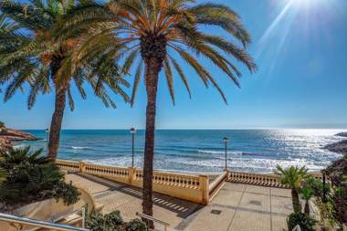 La Marina Sea Front Apartment by Hello Homes Sitges