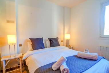 La Marina Sea Front Apartment by Hello Homes Sitges