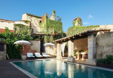 Can Joan Capo - Adults Only