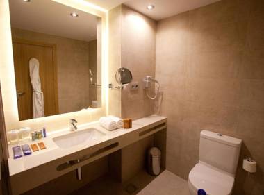 M.A. Hotel Sevilla Congresos