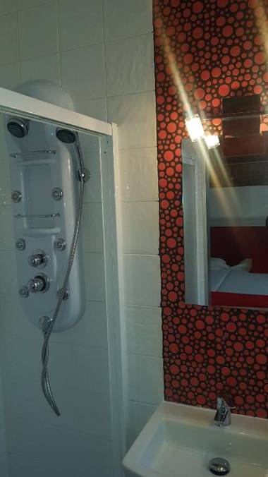 Hotel y Apartamentos Doña Lola