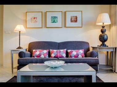 Suites Murillo Alcázar