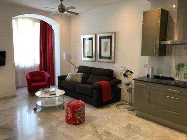 Sevilla Central Suites Apartamentos Puerta Jerez