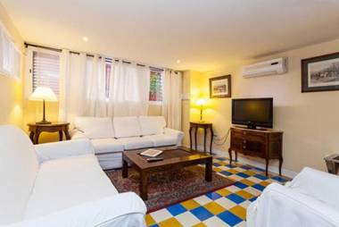 Las Casas de Moratin