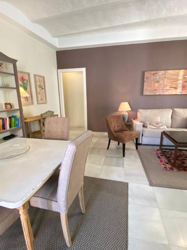 Suites Puerta del Arenal Maestranza