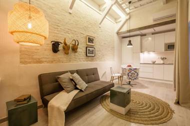 Tomas Ibarra Pool & Luxury