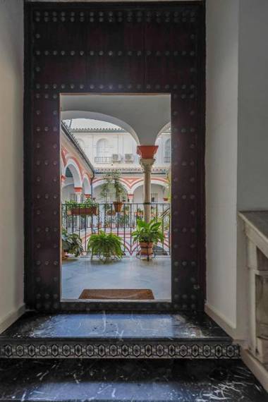 Apt. Casa Palacio Santa Cruz Cathedral views -