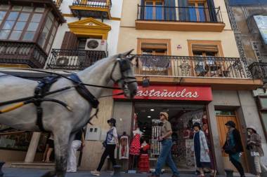 City Rooftop Paradise - Space Maison Apartments