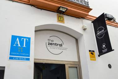 The Zentral Plaza de Armas
