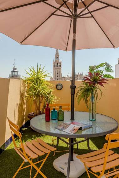 Green-Apartments Giralda Views