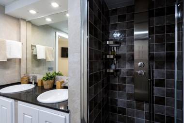 Sevilla centro Catedral BOHEMIAN & SUITES Sky Line Icide- Moeckel Parking