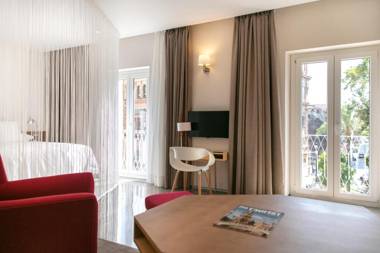 Torre Homenaje Historical Suites