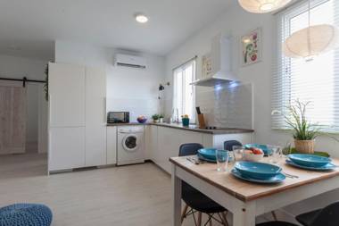 PRECIOSO APT DISEÑO 2 HAB SEVILLA