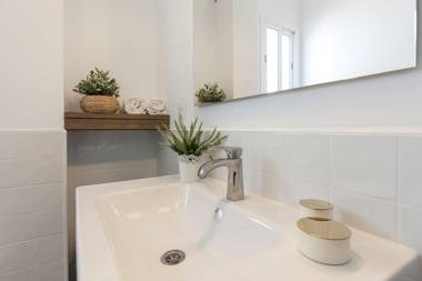 PRECIOSO APT DISEÑO 2 HAB SEVILLA