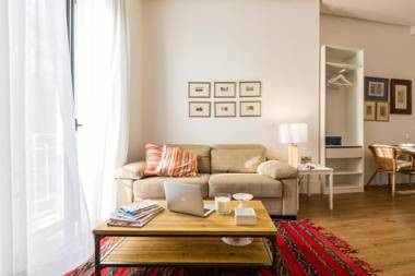 Sevilla Home Center Suites