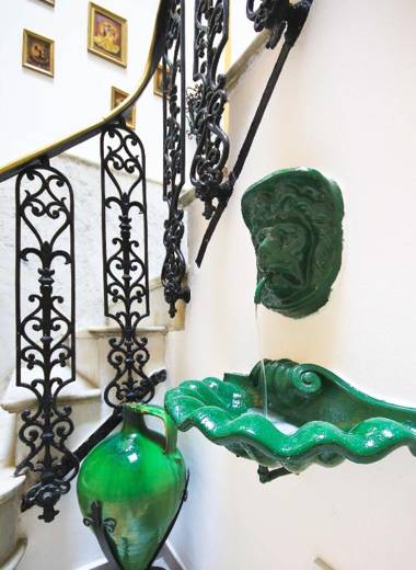 Palace-House Hércules 92