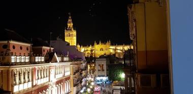 Lux Home - Sierpes Terrace