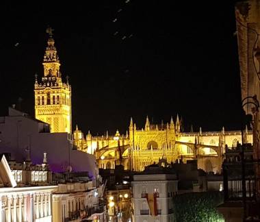 Lux Home - Sierpes Terrace