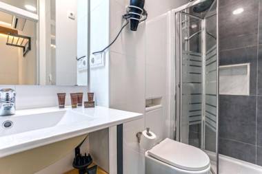 Genteel Home Acanthus