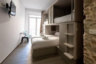 room007 Salvador Hostel