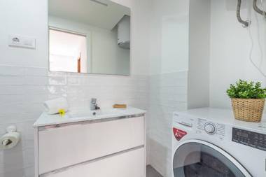Apartamento luminoso y acogedor en Sevilla. A/C.