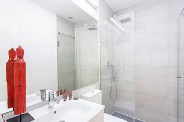 Genteel Home Julio César