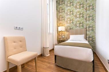 Genteel Home Recaredo