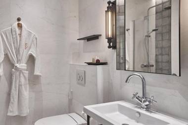 Vincci Molviedro Suites Apartments