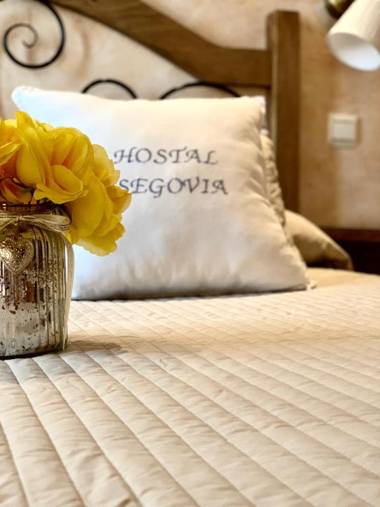 Hostal Segovia