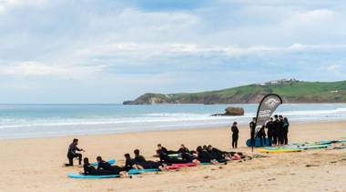 Apartamentos Surfing San Vicente