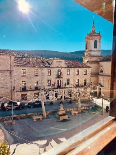 Hotel Tres Coronas de Silos