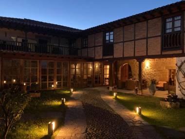 Posada La Casona de Los Güelitos
