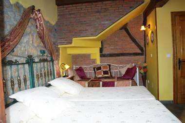 Posada La Llosa de Viveda