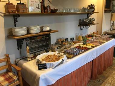 Hotel Colonial de Santillana