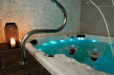 Via Aetcal Hotel & Wellness