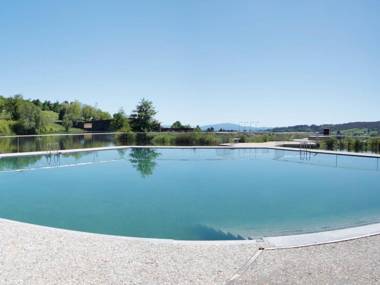 Albergue Monte Do Gozo