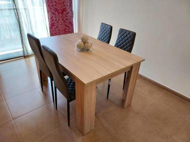 Ático calle Otilia con piscina y plaza de garaje