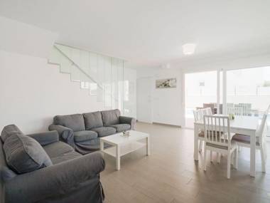 Splendid Villa in Gran Alacant with Private Swimming Pool