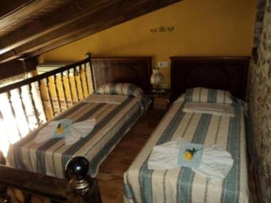 Allotjaments Rurals Can Pere Petit