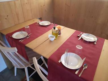 CAN MENCIÓ - Plaça Major