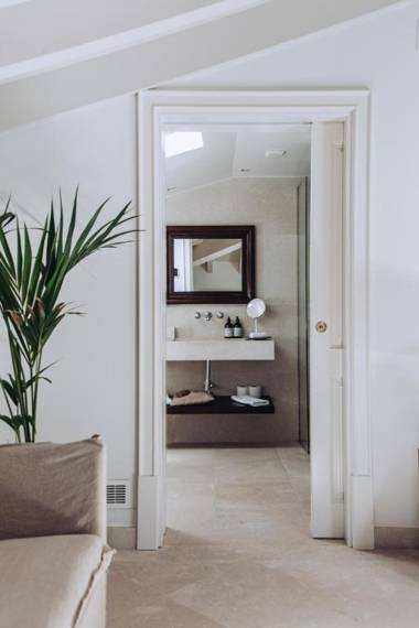 Cal Reiet Holistic Retreat