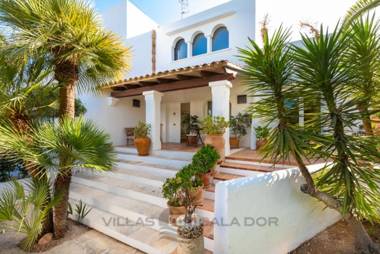 Villa Marques de Comillas 12