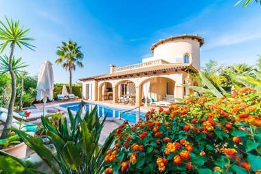 Villa Son Serra Pool and Chill Out close to the beach